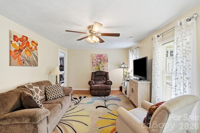 928 Oval Street, Kannapolis, NC 28081
