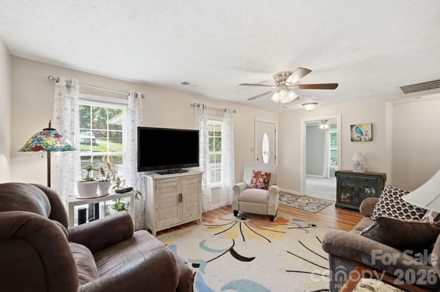 928 Oval Street, Kannapolis, NC 28081
