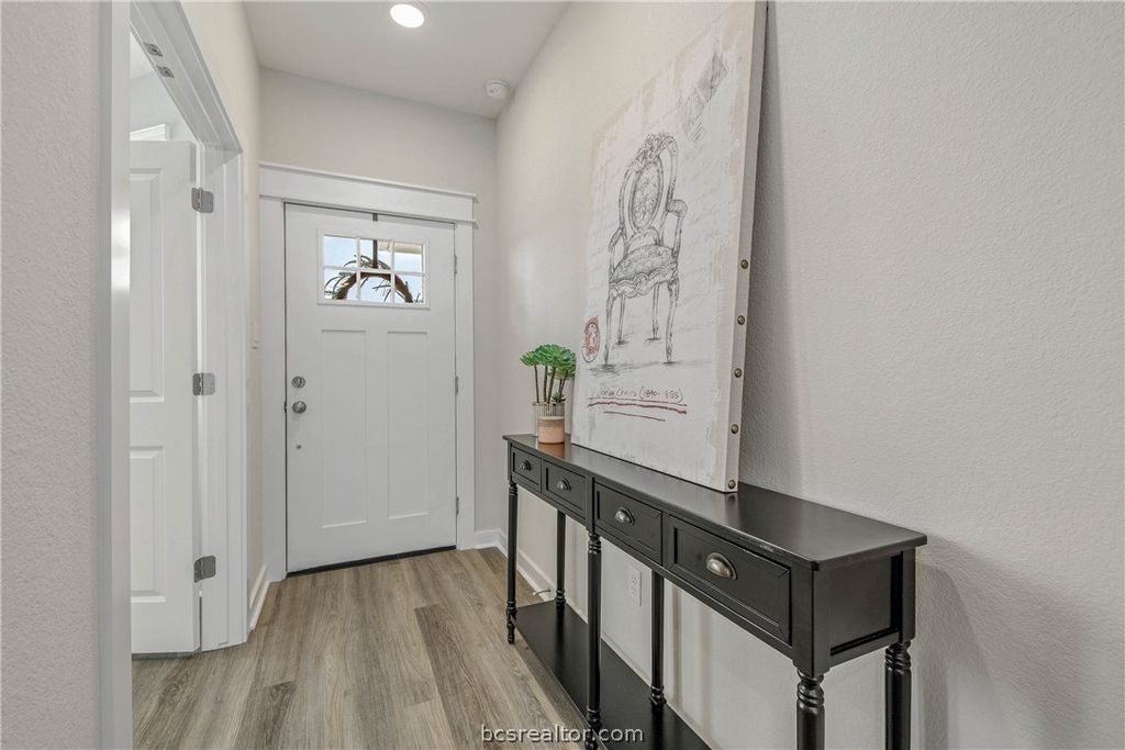 2768 Messenger Way, Bryan, TX 77803 — photo 2