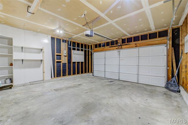 14303 Jamestown Bay Drive, Florissant, MO 63034