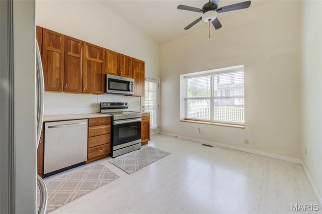 14303 Jamestown Bay Drive, Florissant, MO 63034