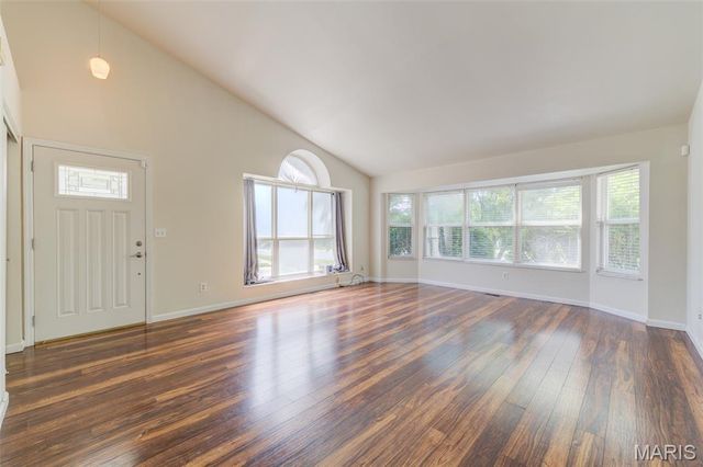 14303 Jamestown Bay Drive, Florissant, MO 63034