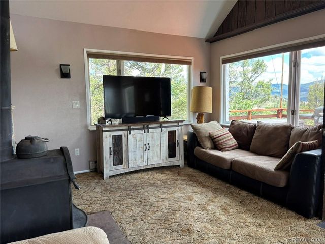 2138 Overland Cir, Jefferson, CO 80456