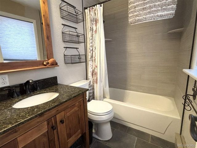 2138 Overland Cir, Jefferson, CO 80456