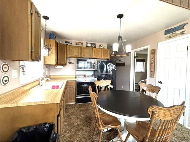 2138 Overland Cir, Jefferson, CO 80456