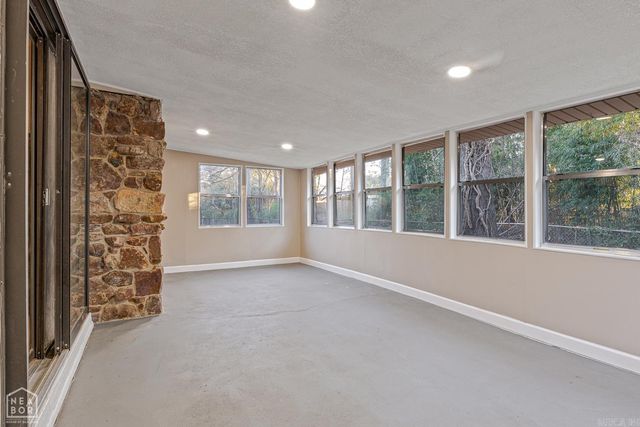 2009 Munos Lane, Jonesboro, AR 72401