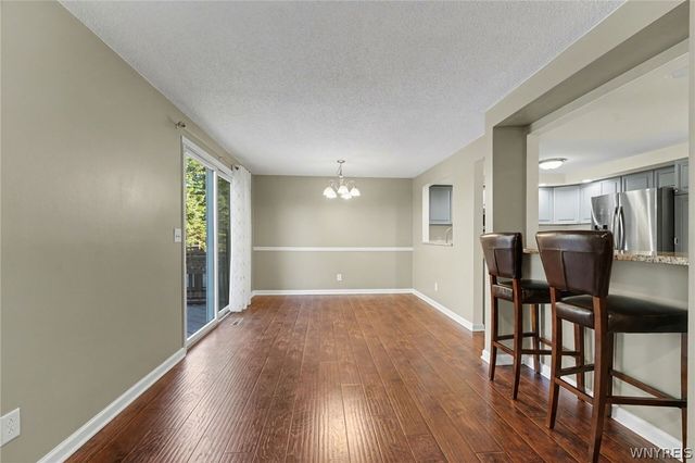 32 Hill Drive North, West Seneca, NY 14224
