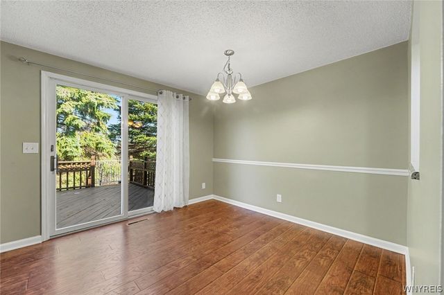 32 Hill Drive North, West Seneca, NY 14224