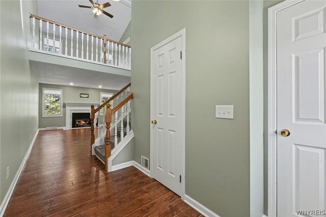 32 Hill Drive North, West Seneca, NY 14224