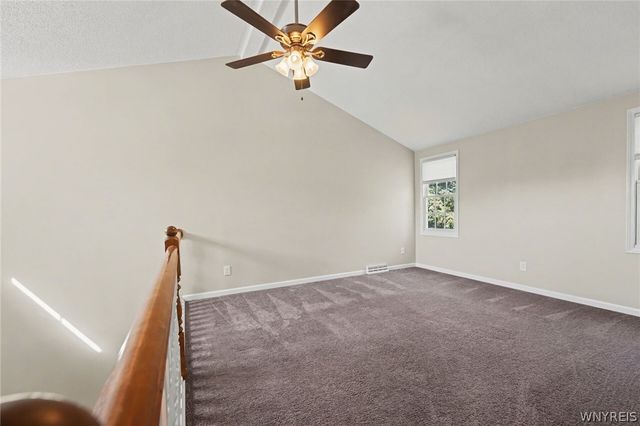 32 Hill Drive North, West Seneca, NY 14224