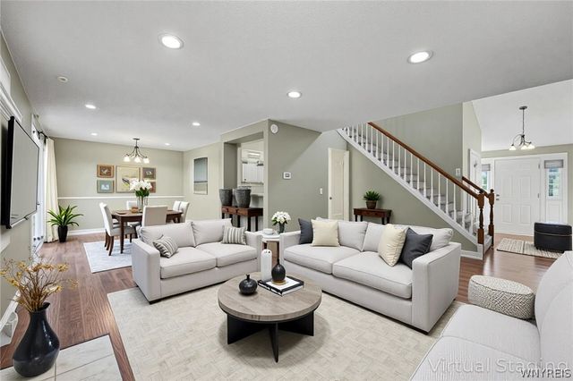 32 Hill Drive North, West Seneca, NY 14224