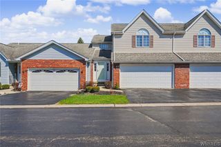 32 Hill Drive North, West Seneca, NY 14224