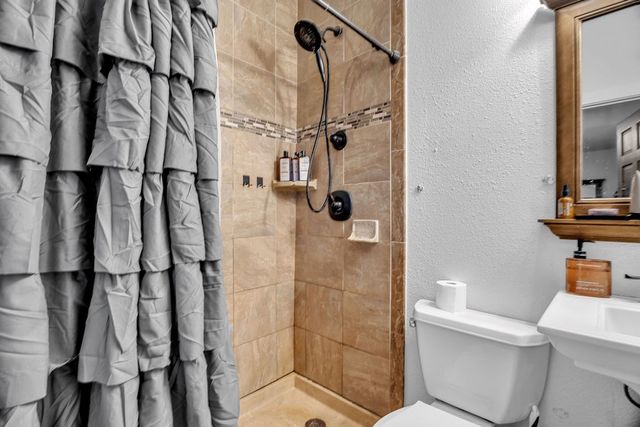 2910 W 8th St, Big Spring, TX 79720