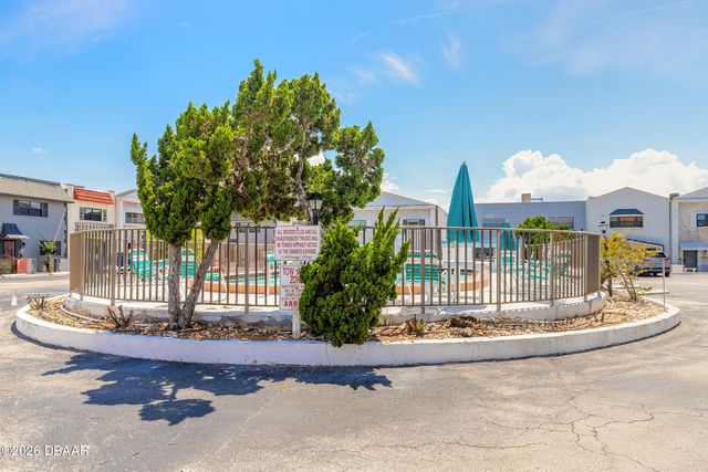 625 N Halifax Ave Apt 23, Daytona Beach, FL 32118