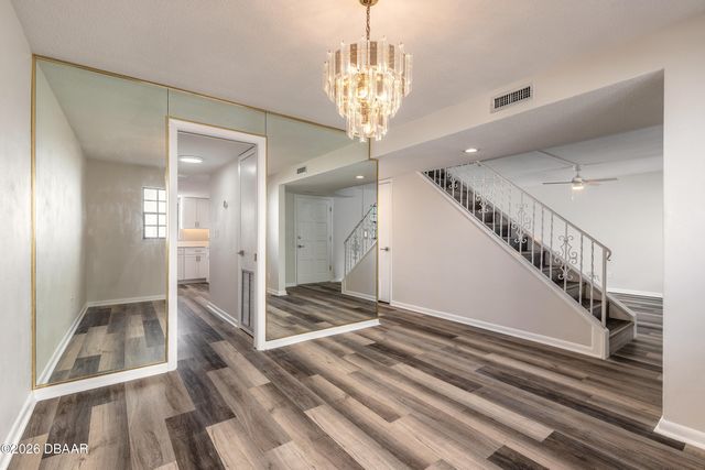 625 N Halifax Ave Apt 23, Daytona Beach, FL 32118