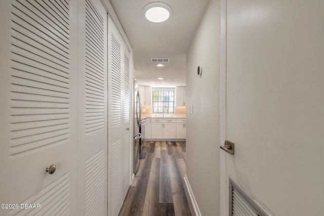 625 N Halifax Ave Apt 23, Daytona Beach, FL 32118