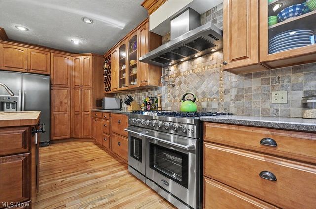 485 Overlook Drive, Kent, OH 44240