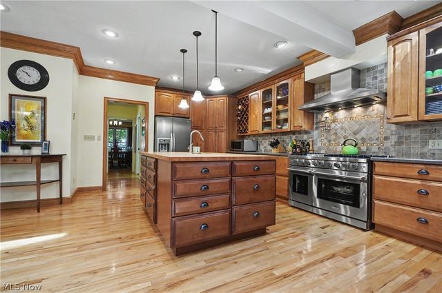 485 Overlook Drive, Kent, OH 44240