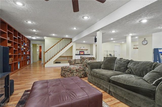 485 Overlook Drive, Kent, OH 44240