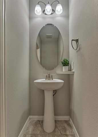 2437 Branshill Drive, Conroe, TX 77304