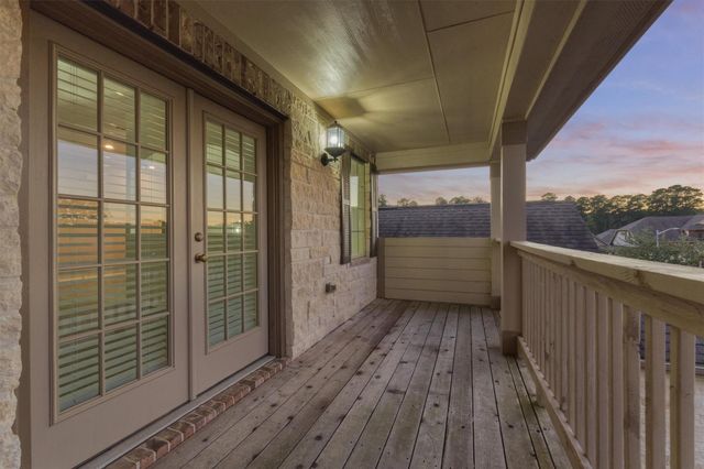 2437 Branshill Drive, Conroe, TX 77304