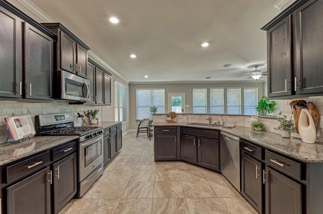 2437 Branshill Drive, Conroe, TX 77304