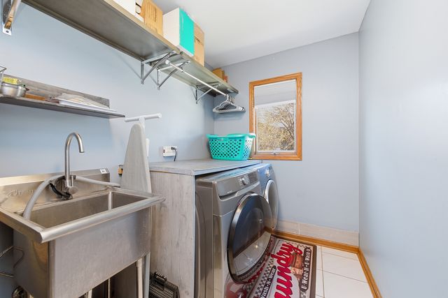 7435 W 157th Street, Orland Park, IL 60462