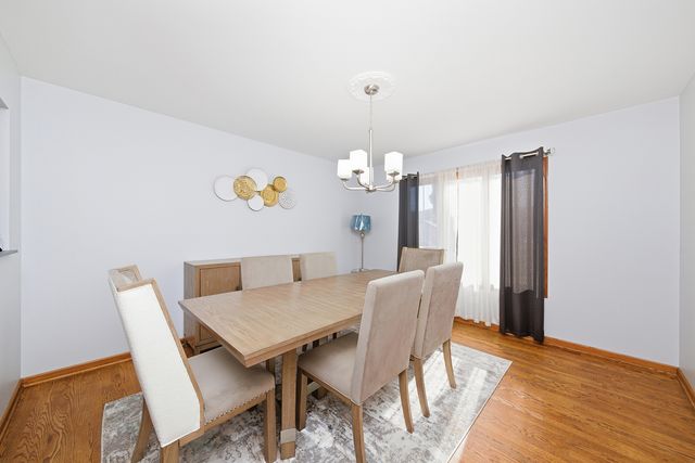 7435 W 157th Street, Orland Park, IL 60462