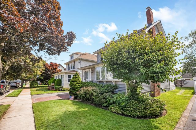 69 Vernon Avenue, Rockville Centre, NY 11570