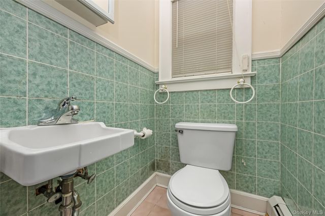 69 Vernon Avenue, Rockville Centre, NY 11570