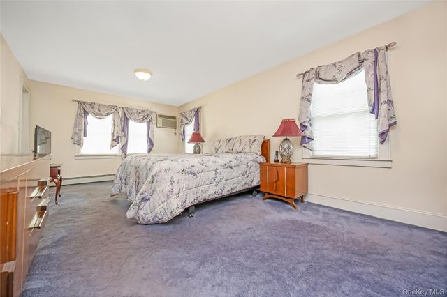 69 Vernon Avenue, Rockville Centre, NY 11570