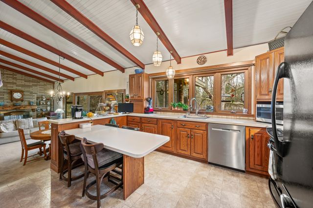 14360 16 Mile Road, Rodney, MI 49342