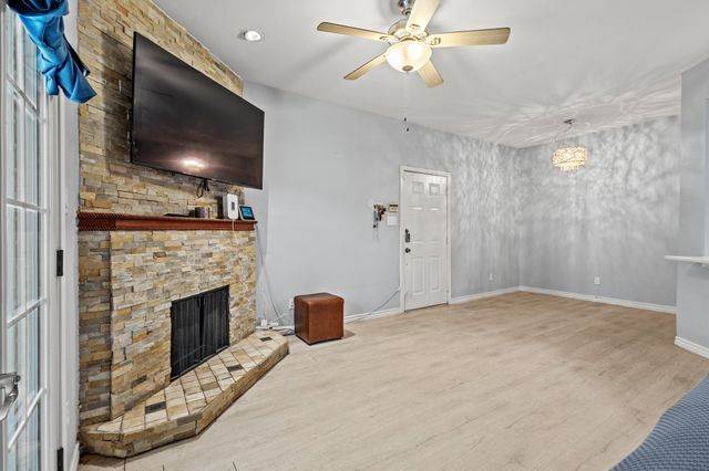1010 Allen Street 217, Dallas, TX 75204