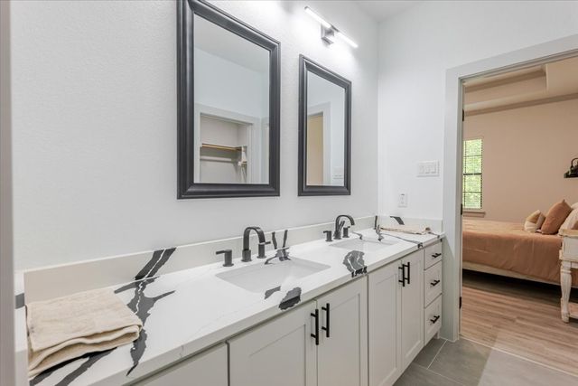 1001 SW 1st Avenue, Mineral Wells, TX 76067
