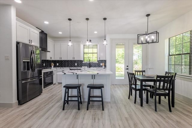 1001 SW 1st Avenue, Mineral Wells, TX 76067