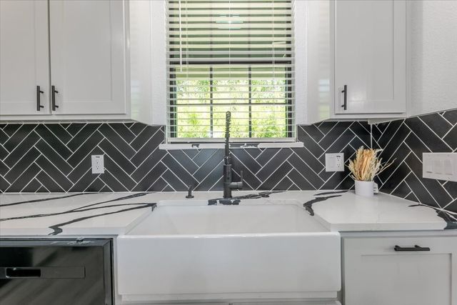 1001 SW 1st Avenue, Mineral Wells, TX 76067