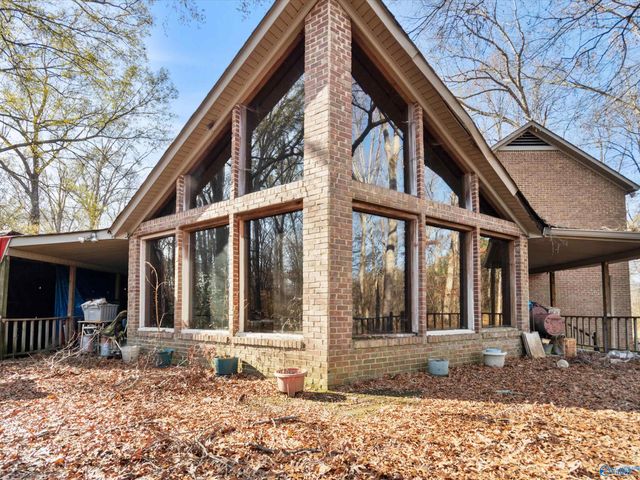 990 Cotaco Florette Road, Somerville, AL 35670