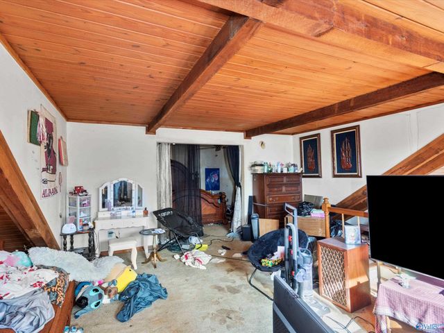 990 Cotaco Florette Road, Somerville, AL 35670