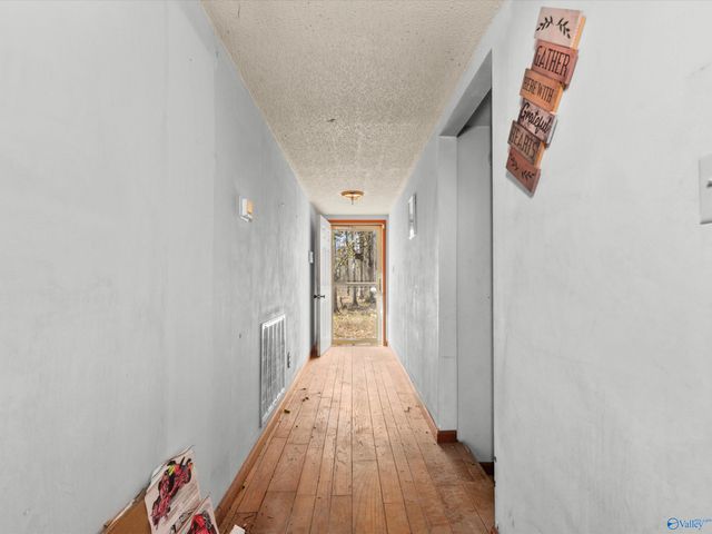 990 Cotaco Florette Road, Somerville, AL 35670