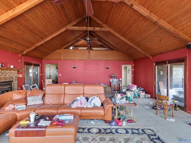 990 Cotaco Florette Road, Somerville, AL 35670