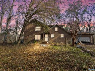 990 Cotaco Florette Road, Somerville, AL 35670