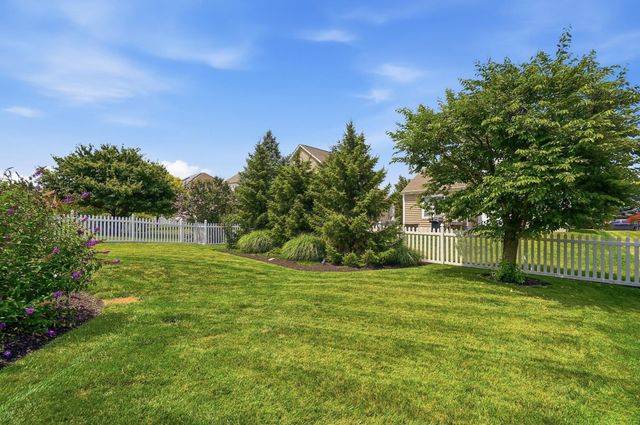 1454 Carnoustie Circle, Grove City, OH 43123