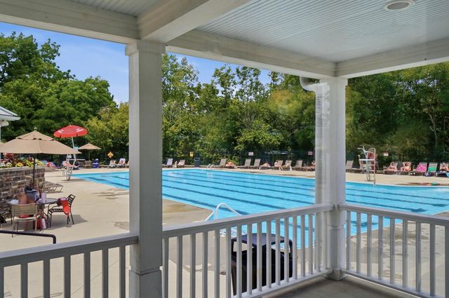 1454 Carnoustie Circle, Grove City, OH 43123