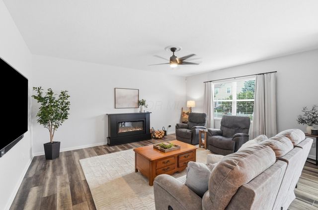 1454 Carnoustie Circle, Grove City, OH 43123