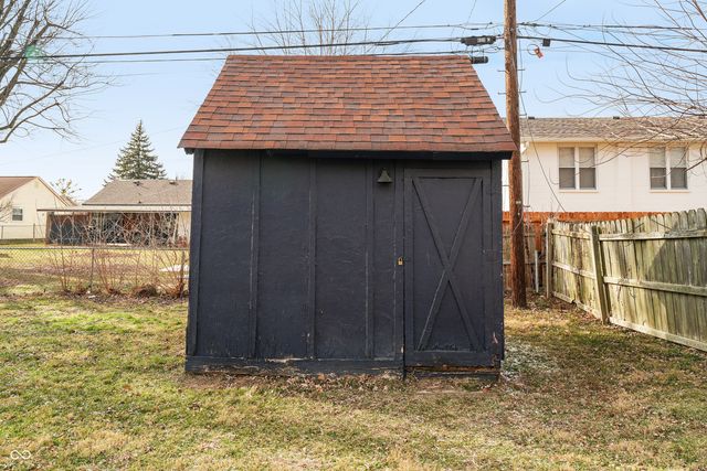 620 Carol Drive, Greenwood, IN 46143