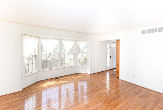 3126 Fairhaven Court, Ann Arbor, MI 48105