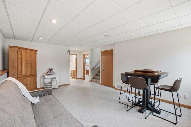1707 Sapphire Way, Sun Prairie, WI 53590