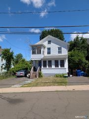 194 Liberty Street, Middletown, CT 06457