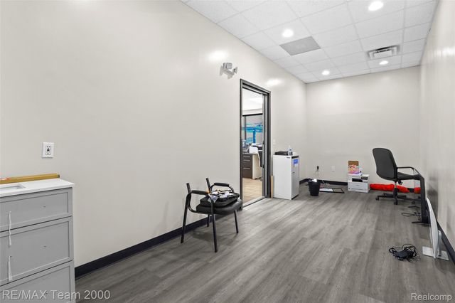 7647-7649 W Vernor Highway, Detroit, MI 48209