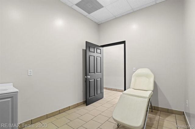 7647-7649 W Vernor Highway, Detroit, MI 48209